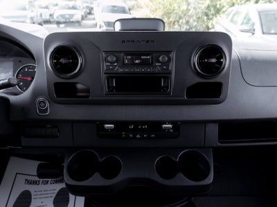 2025 Mercedes-Benz Sprinter 2500 Cargo 144 WB