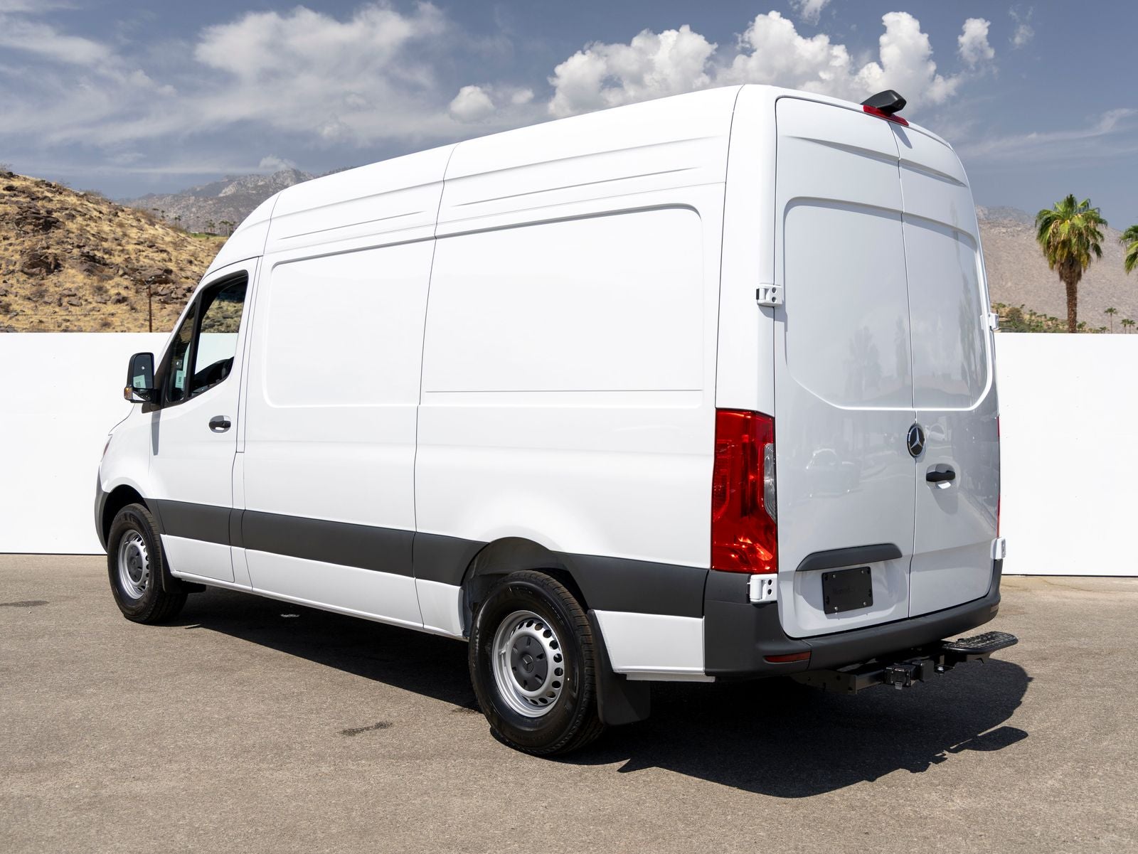 2026 Mercedes-Benz Sprinter 2500 Worker