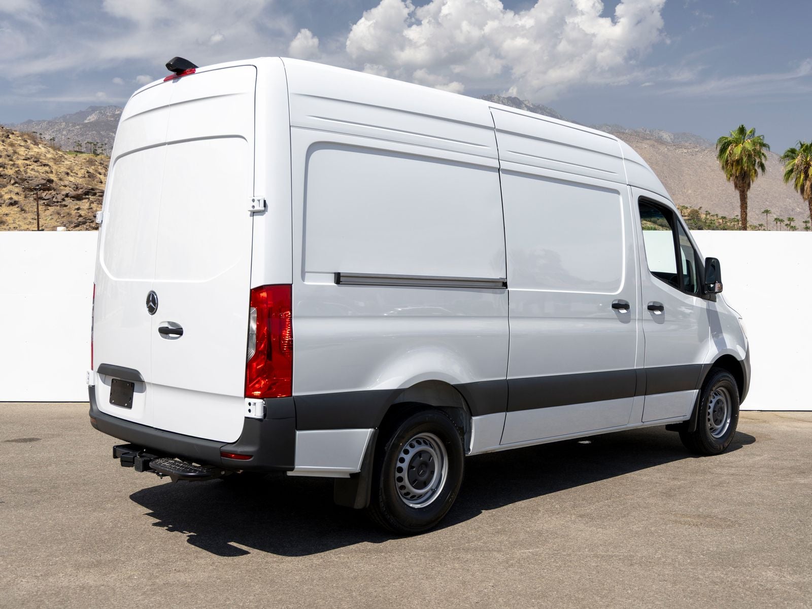 2026 Mercedes-Benz Sprinter 2500 Worker