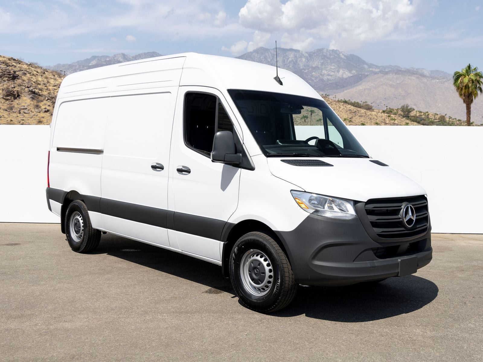 2026 Mercedes-Benz Sprinter 2500 Worker