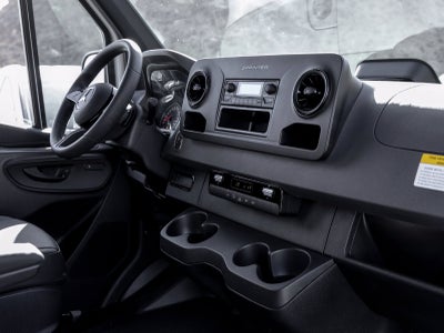 2025 Mercedes-Benz Sprinter 2500 Cargo 144 WB