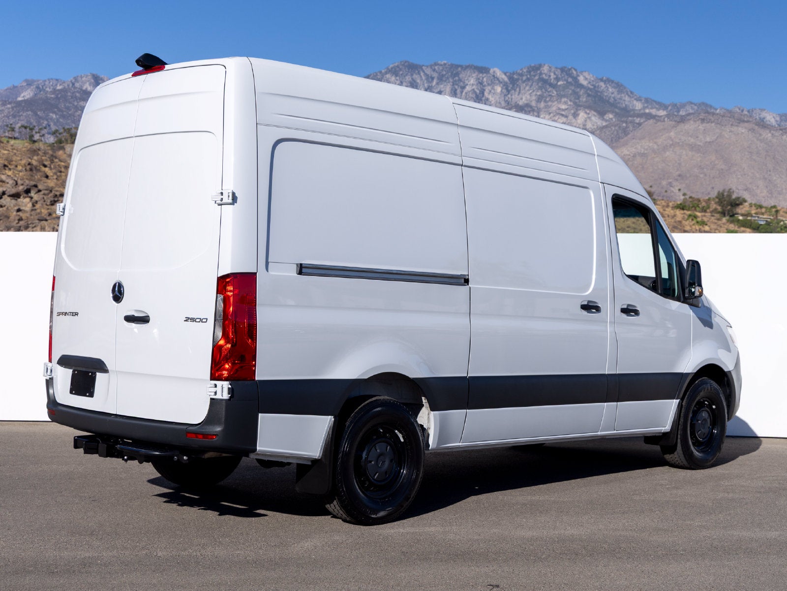 2025 Mercedes-Benz Sprinter 2500 Cargo 144 WB