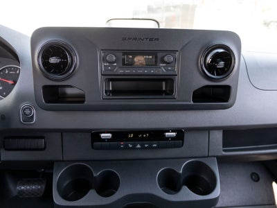 2025 Mercedes-Benz Sprinter 2500 Cargo 144 WB