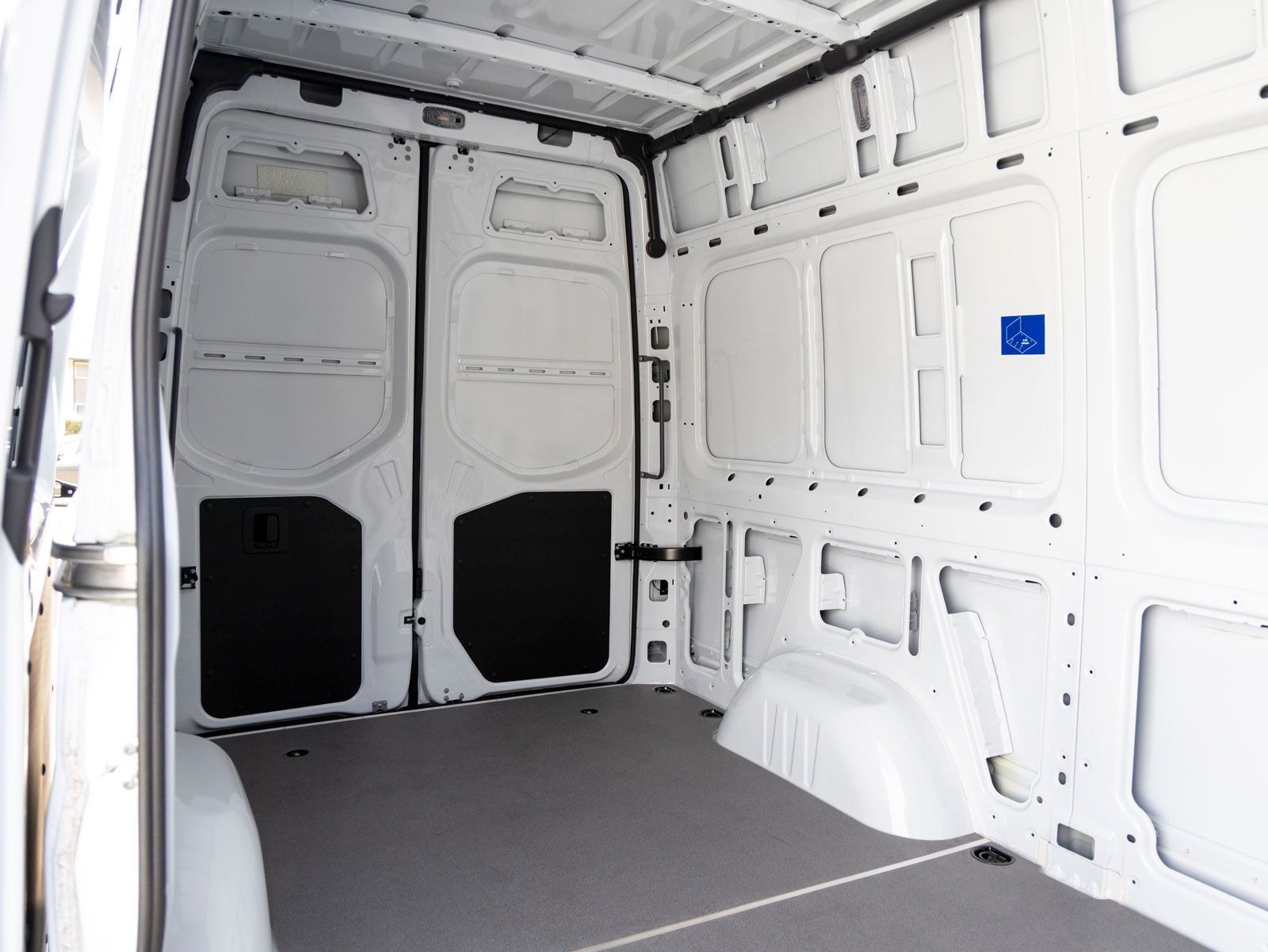 2025 Mercedes-Benz Sprinter 2500 Cargo 144 WB