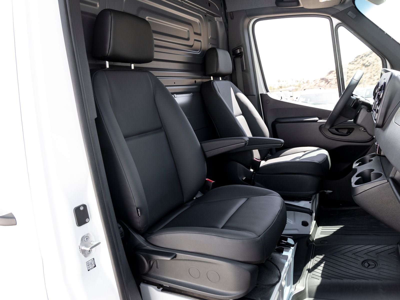 2026 Mercedes-Benz Sprinter 2500 Cargo 170 WB High Roof