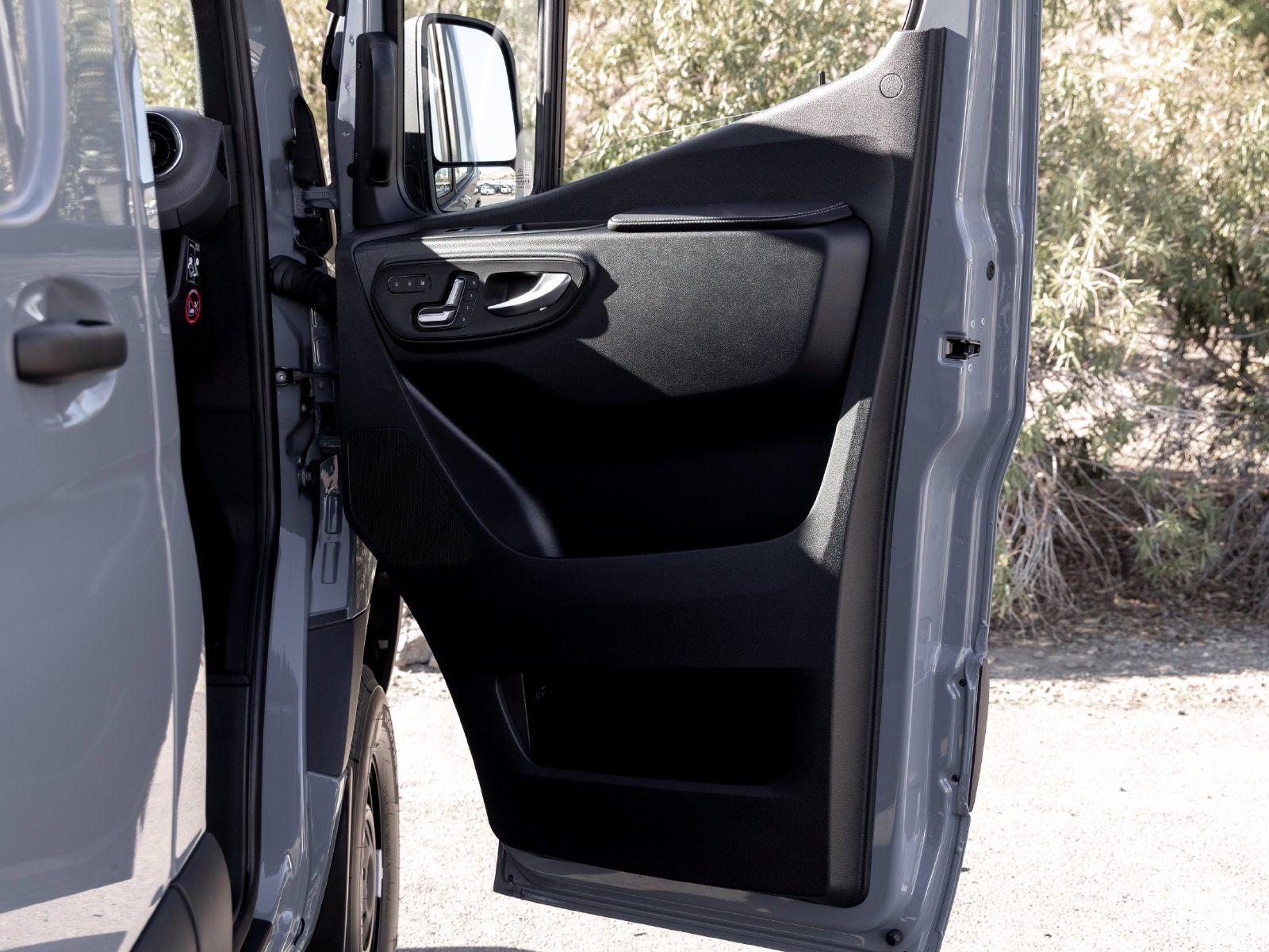 2026 Mercedes-Benz Sprinter 2500 Cargo 144 WB 4MATIC®