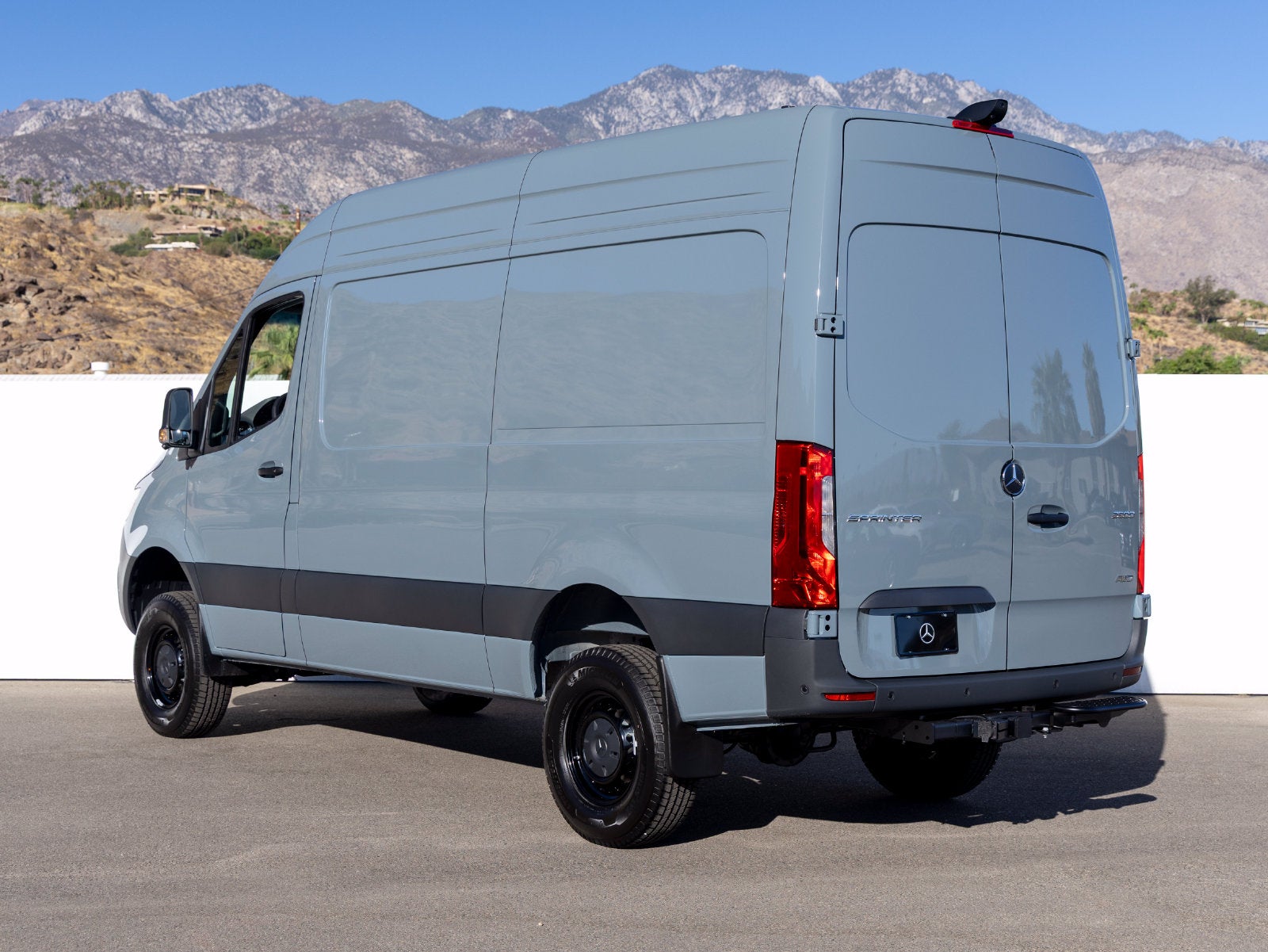 2026 Mercedes-Benz Sprinter 2500 Cargo 144 WB 4MATIC®