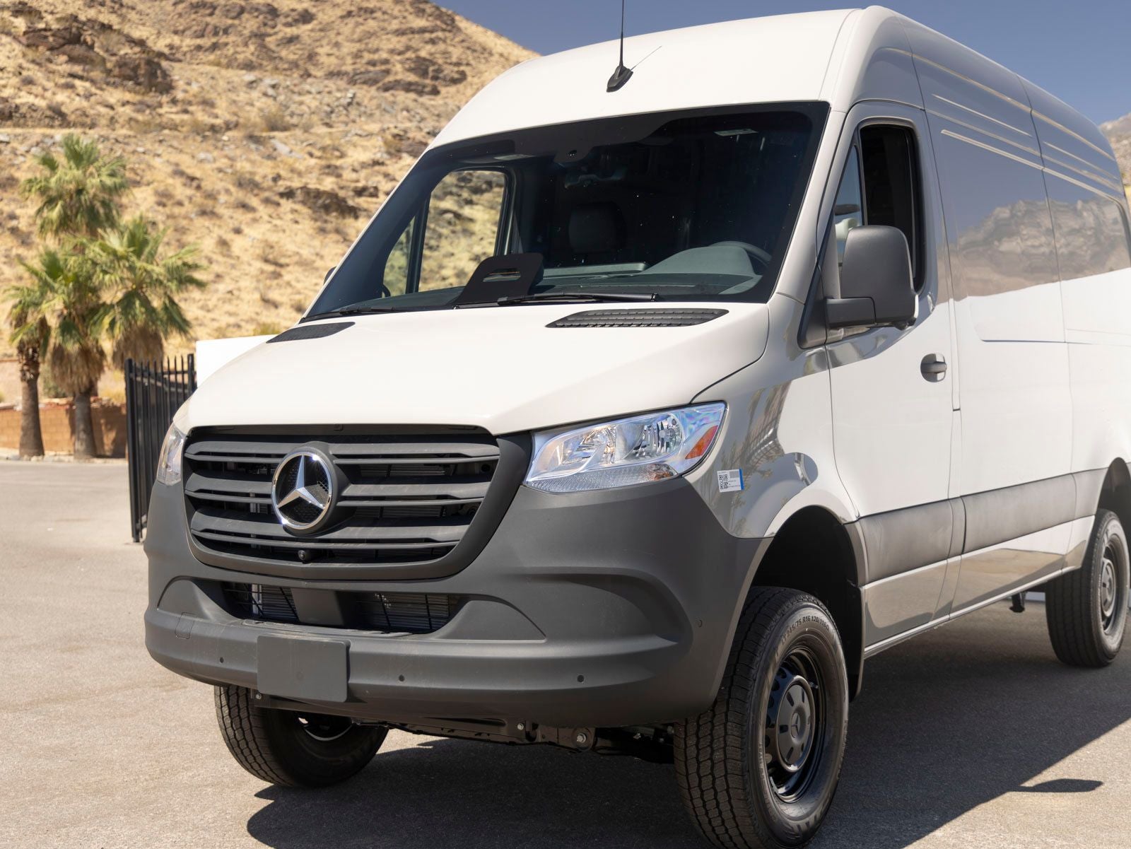 2026 Mercedes-Benz Sprinter 2500 Cargo 144 WB 4MATIC®