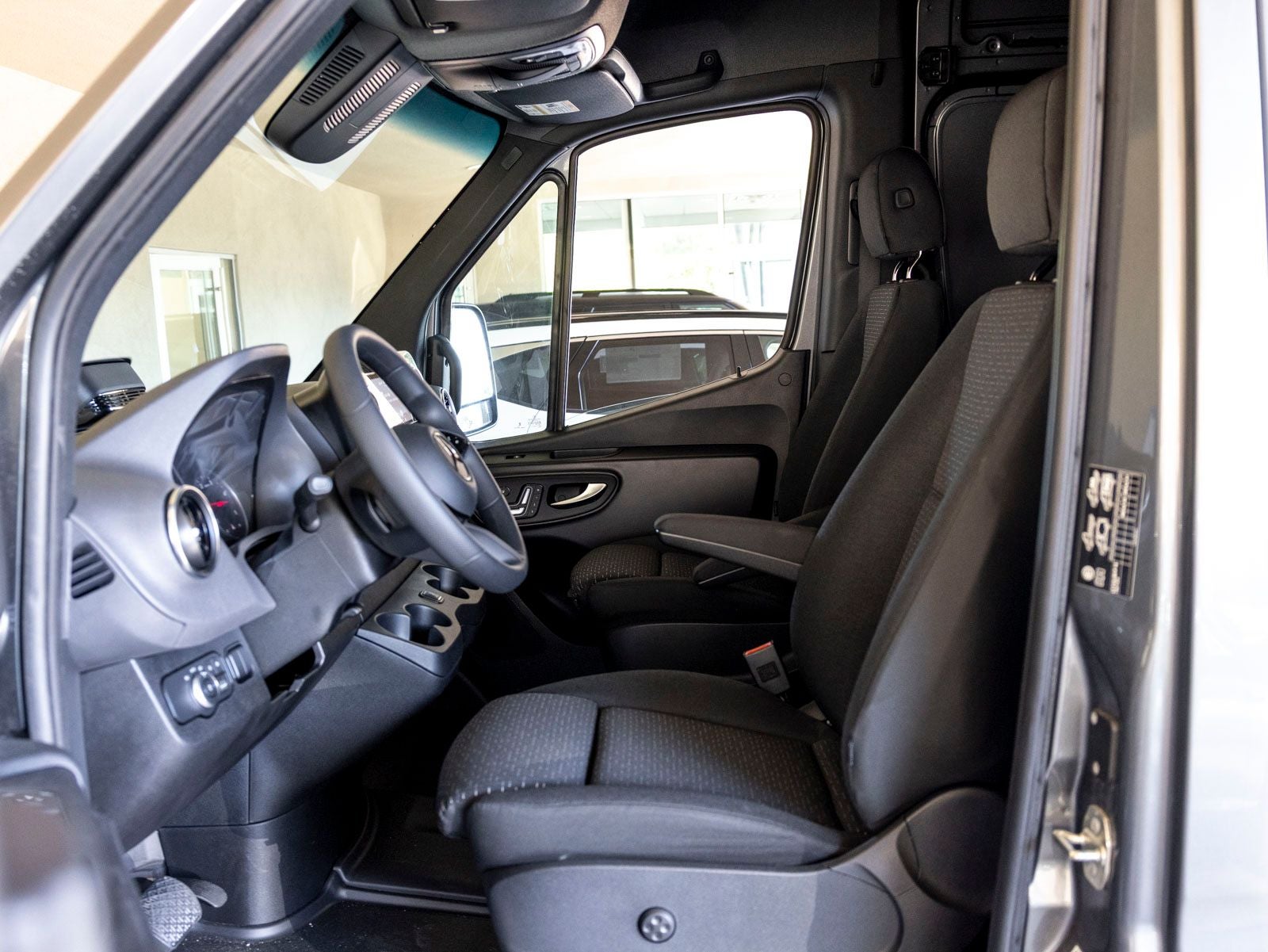 2025 Mercedes-Benz Sprinter 4500 Extended Cargo Van 170 in. WB