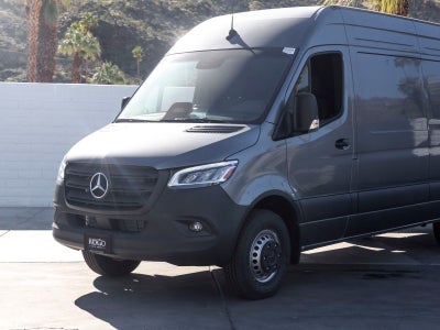 2025 Mercedes-Benz Sprinter 4500 Extended Cargo Van 170 in. WB