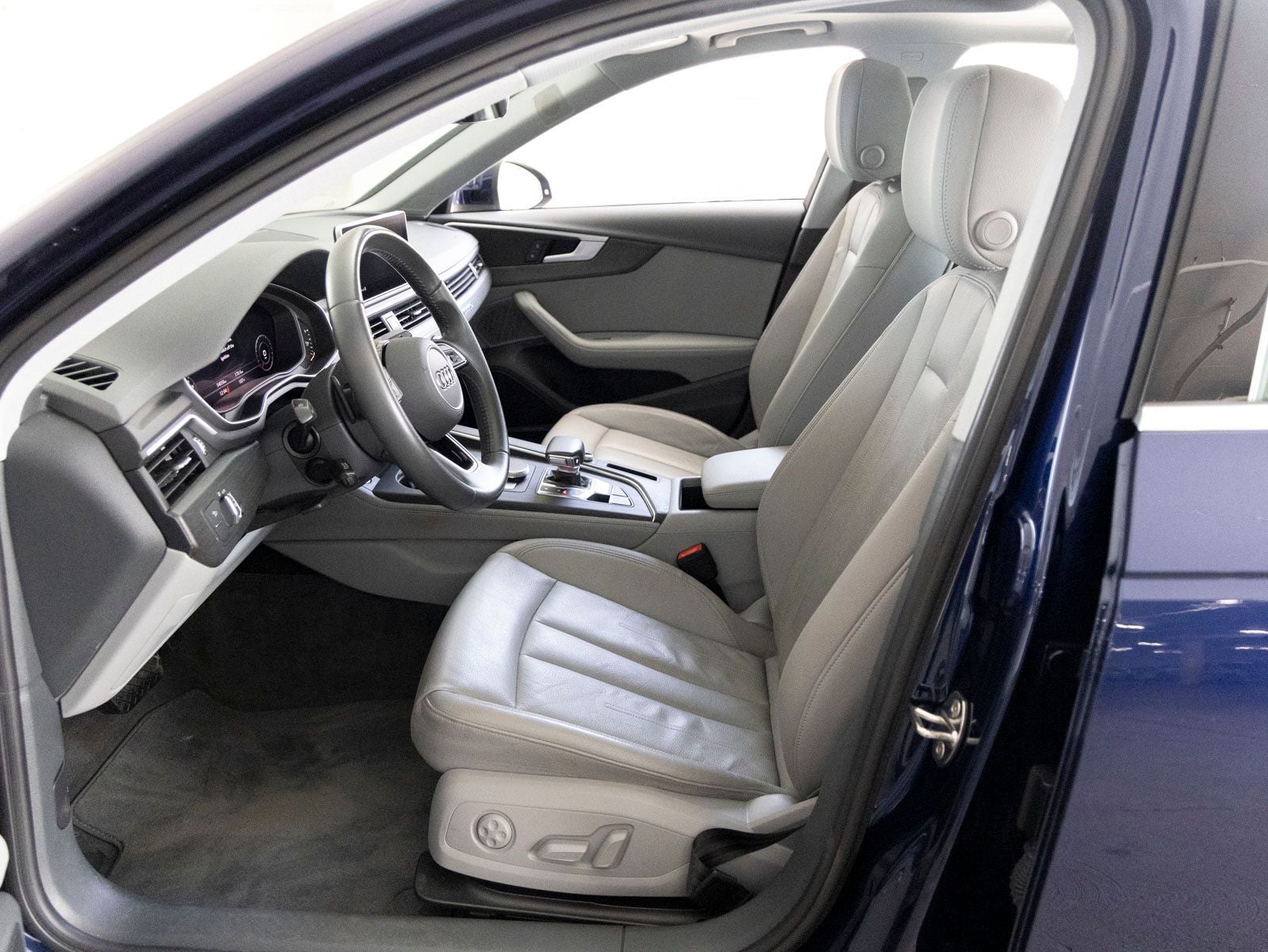 2019 Audi A4 2.0T Premium Plus quattro