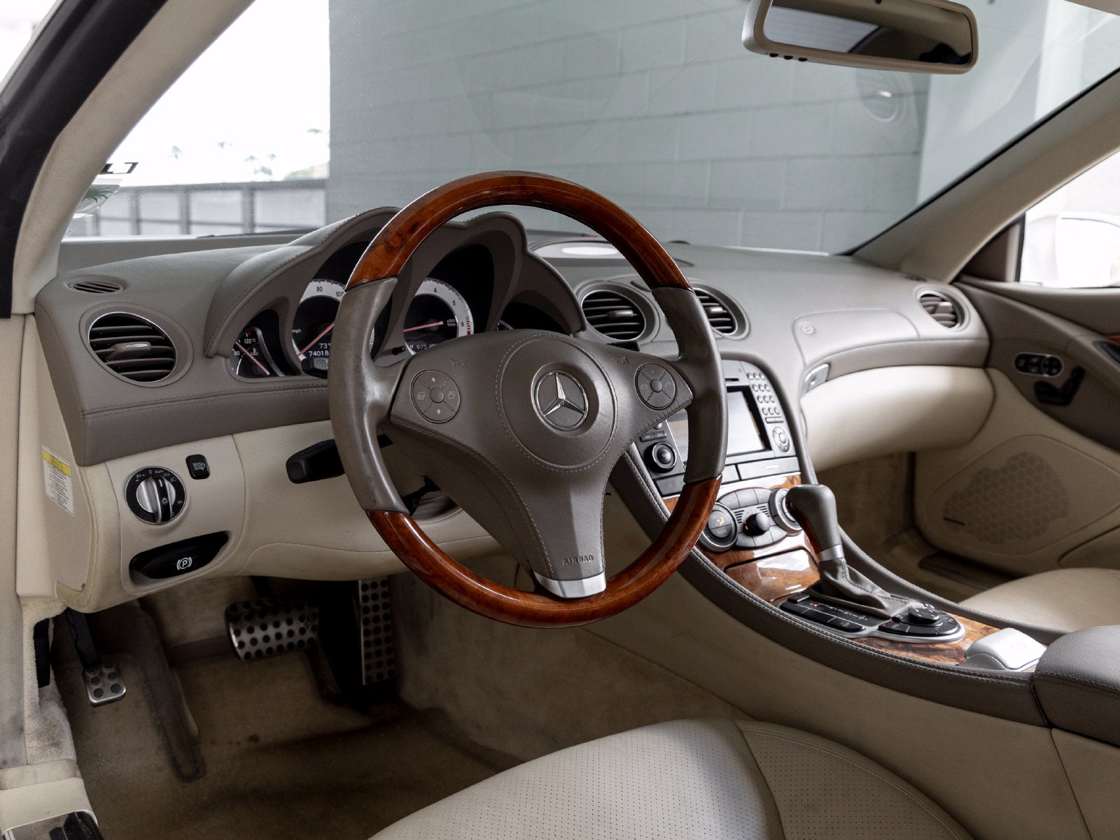 2011 Mercedes-Benz SL-Class SL 550