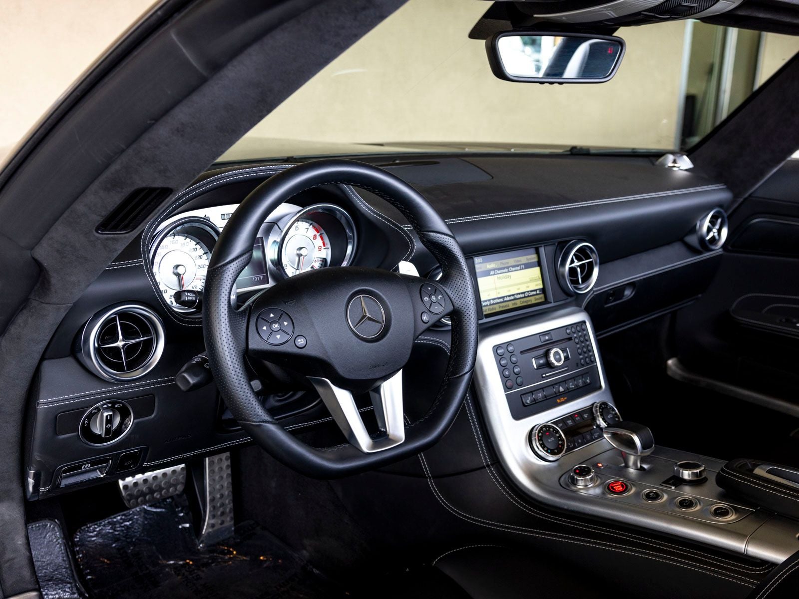 2012 Mercedes-Benz SLS AMG® Base