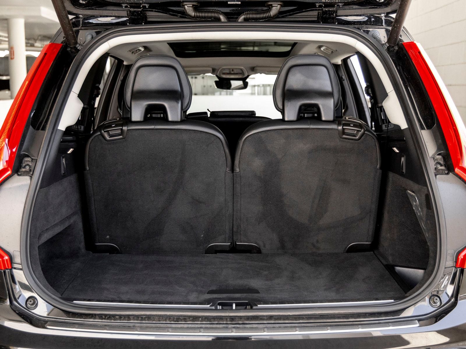 2025 Volvo XC90 B6 Plus 7-Seater