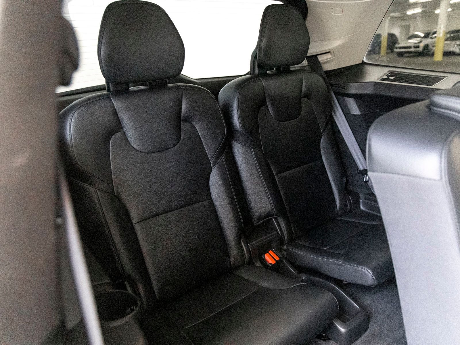 2025 Volvo XC90 B6 Plus 7-Seater
