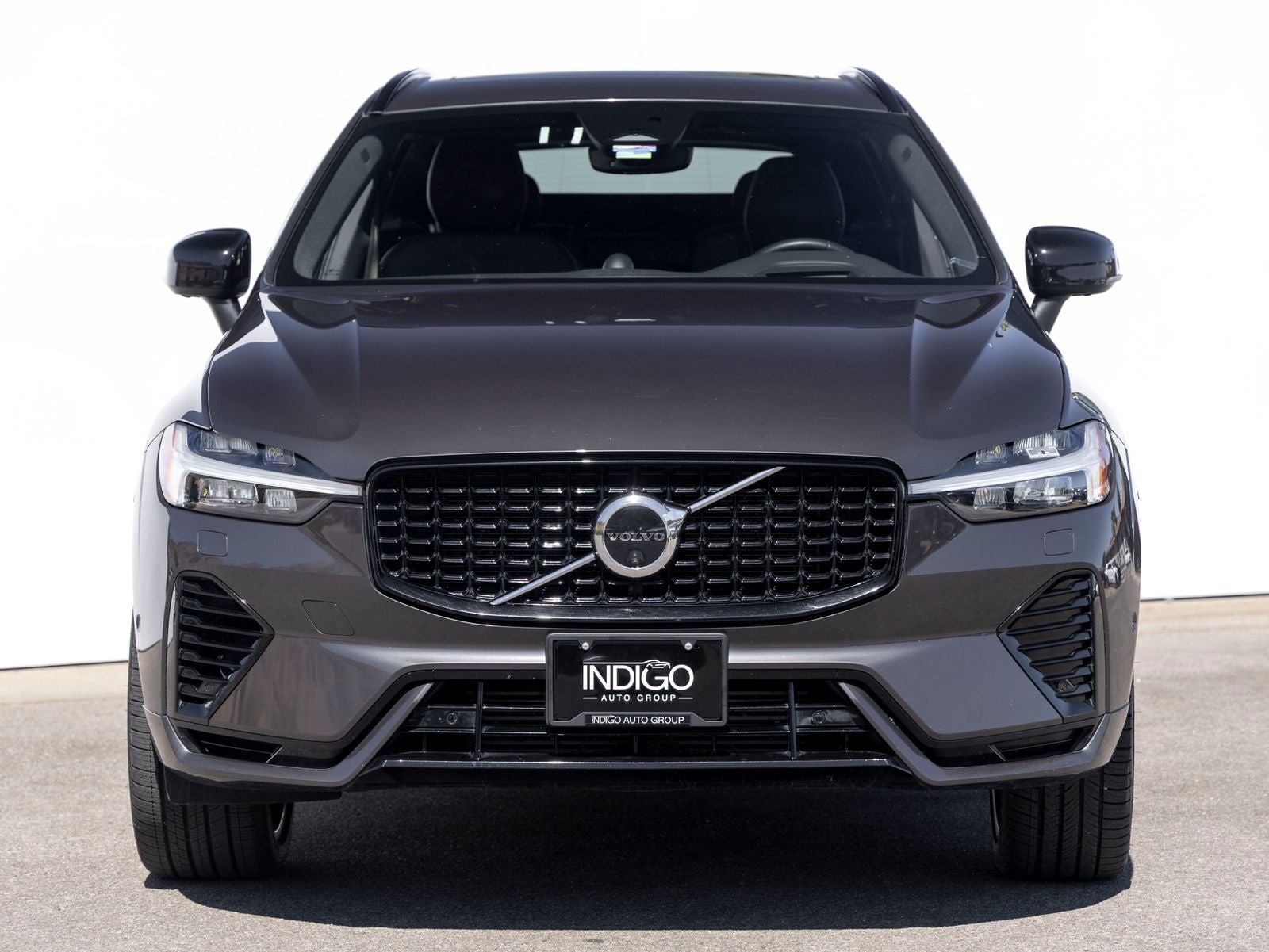 2022 Volvo XC60 Recharge Plug-In Hybrid T8 R-Design