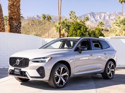2023 Volvo XC60 Recharge Plug-In Hybrid Ultimate