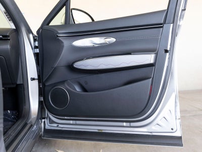 2024 Genesis GV70 2.5T