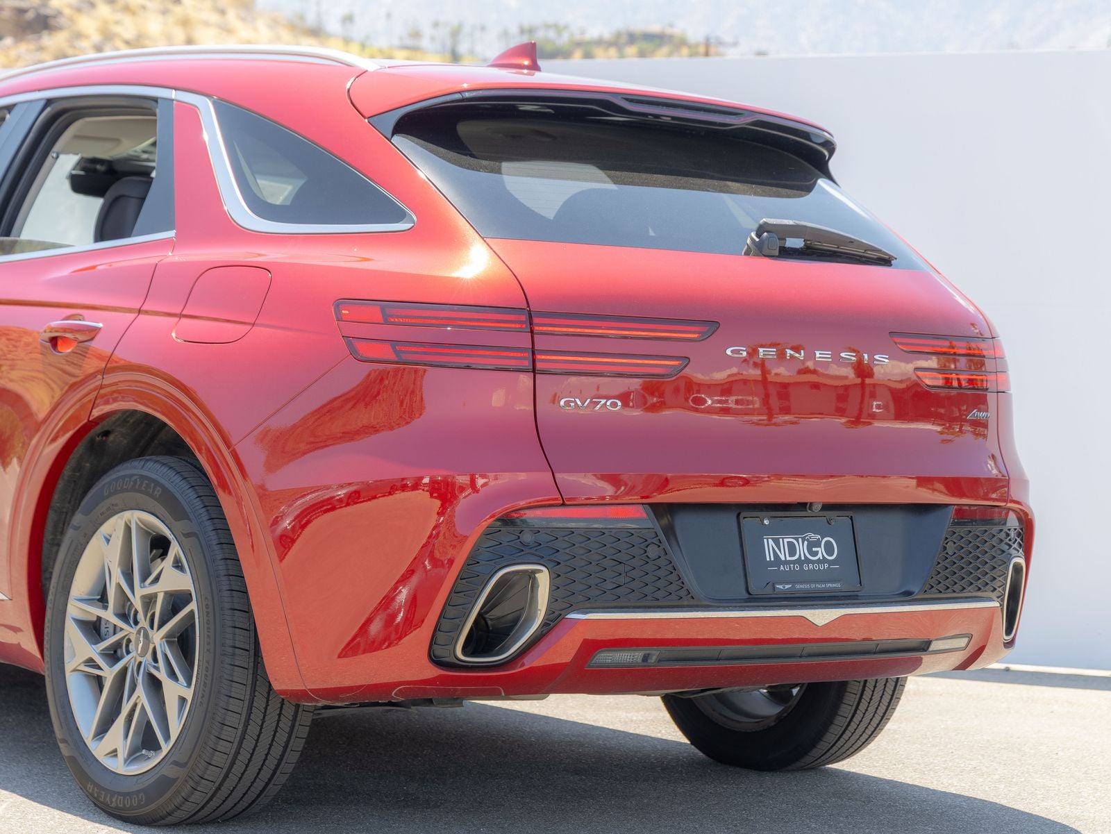 2024 Genesis GV70 2.5T Select