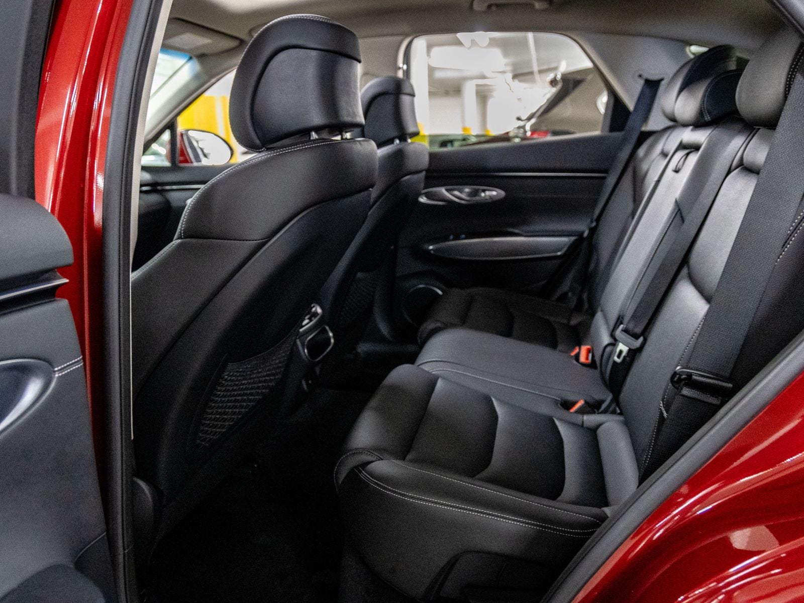 2024 Genesis GV70 2.5T Select