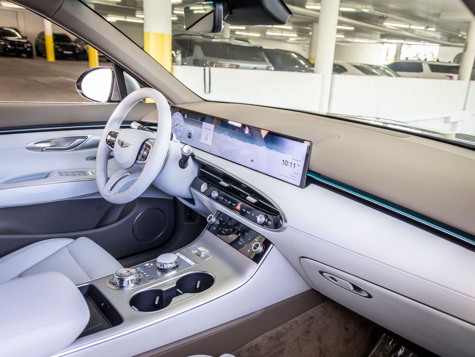 2026 Genesis GV70 2.5T Advanced