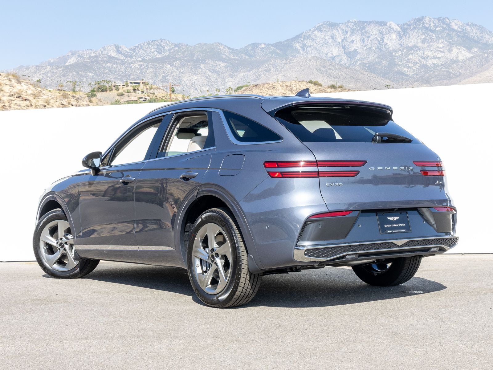 2026 Genesis GV70 2.5T Advanced