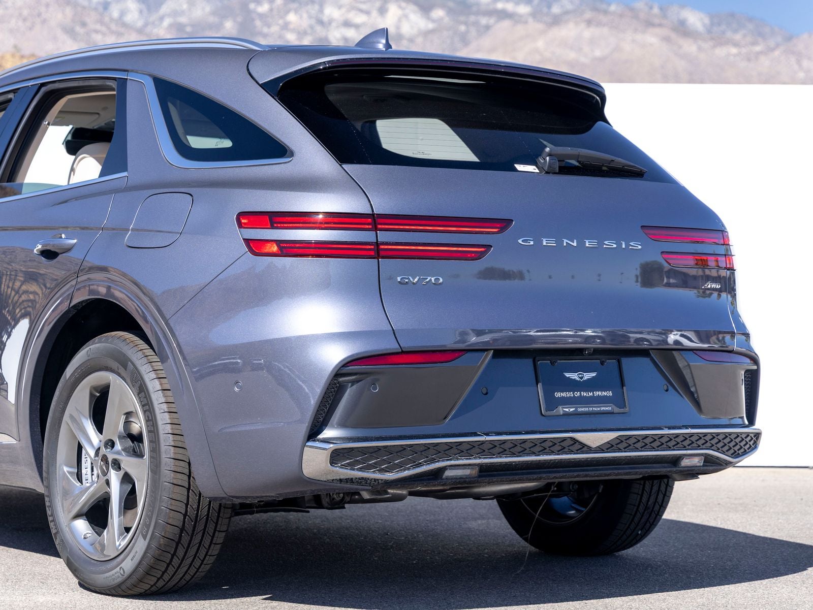 2026 Genesis GV70 2.5T Advanced
