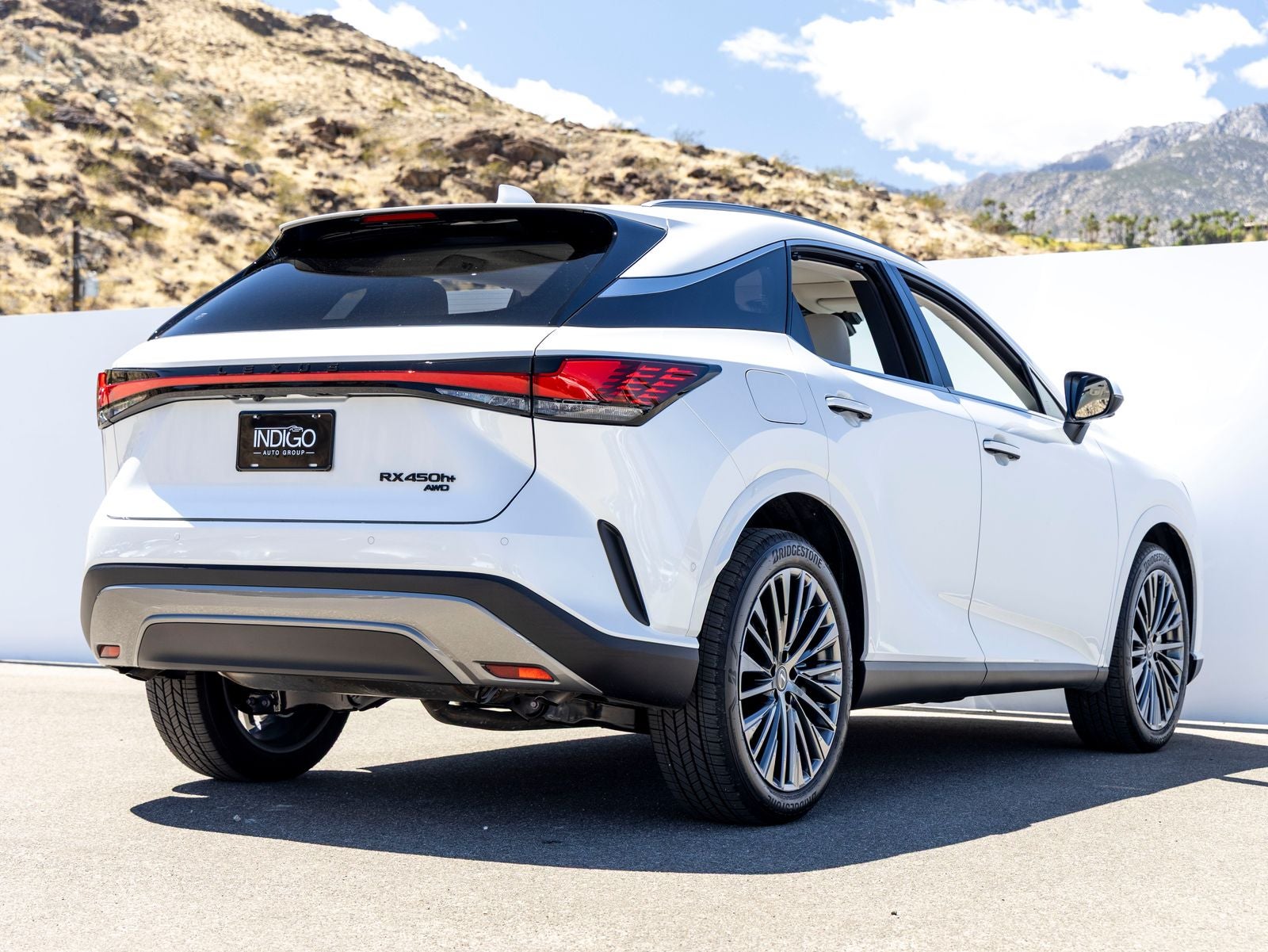 2026 Lexus RX 450h+ Luxury