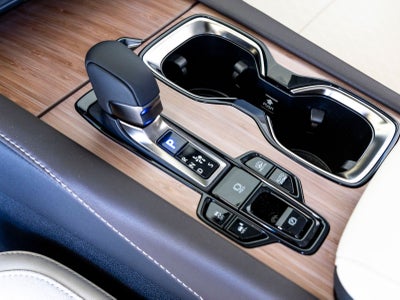 2026 Lexus RX 450h+ Luxury