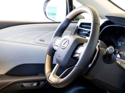 2026 Lexus RX 450h+ Luxury