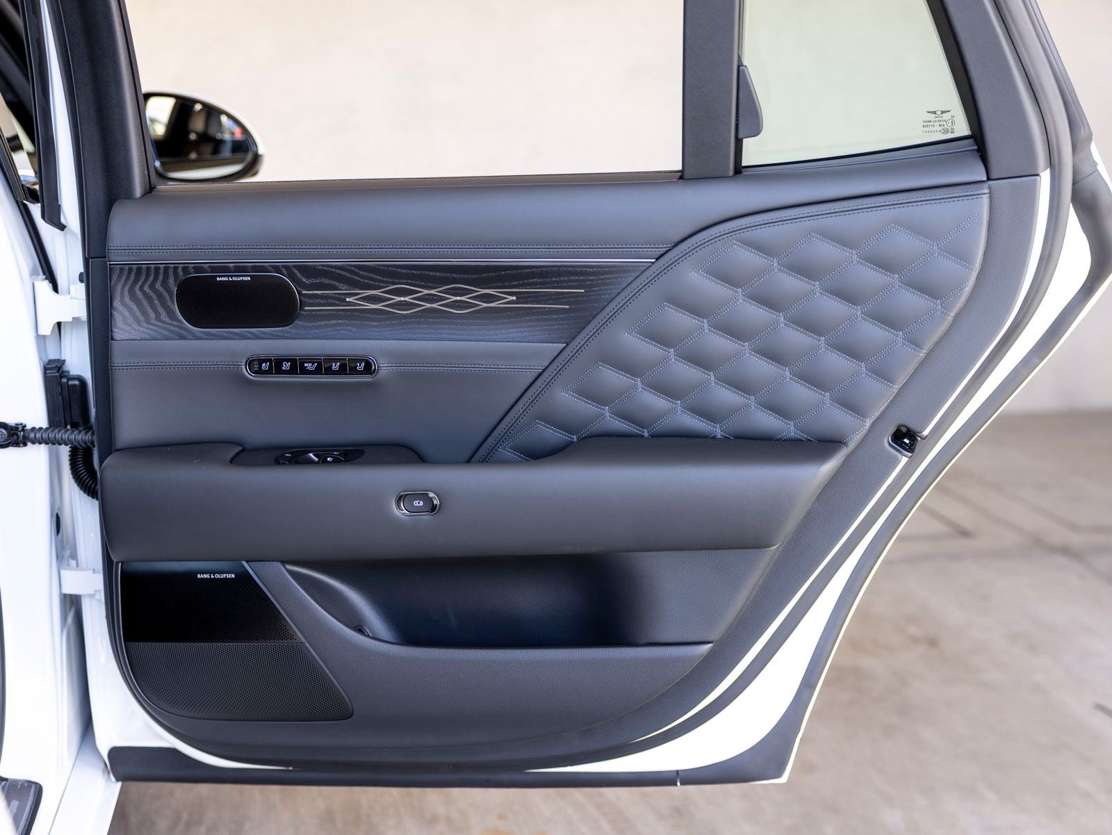 2026 Genesis G90 3.5T e-SC