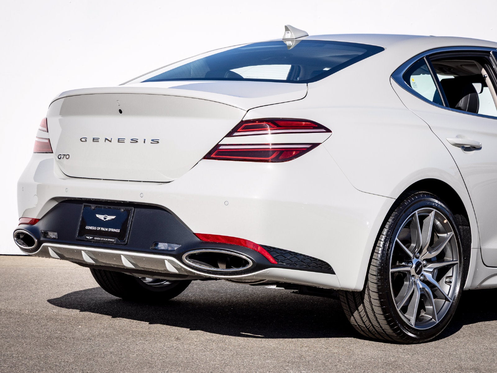 2026 Genesis G70 2.5T Prestige