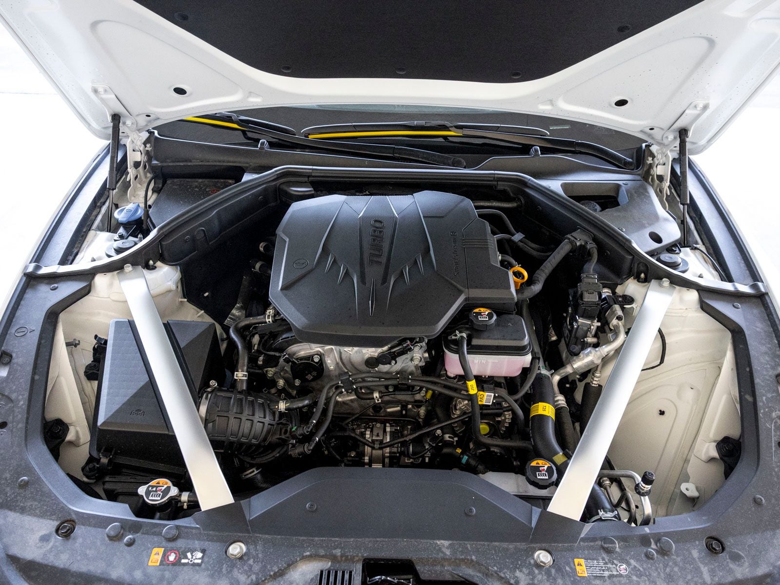 2026 Genesis G70 2.5T Prestige