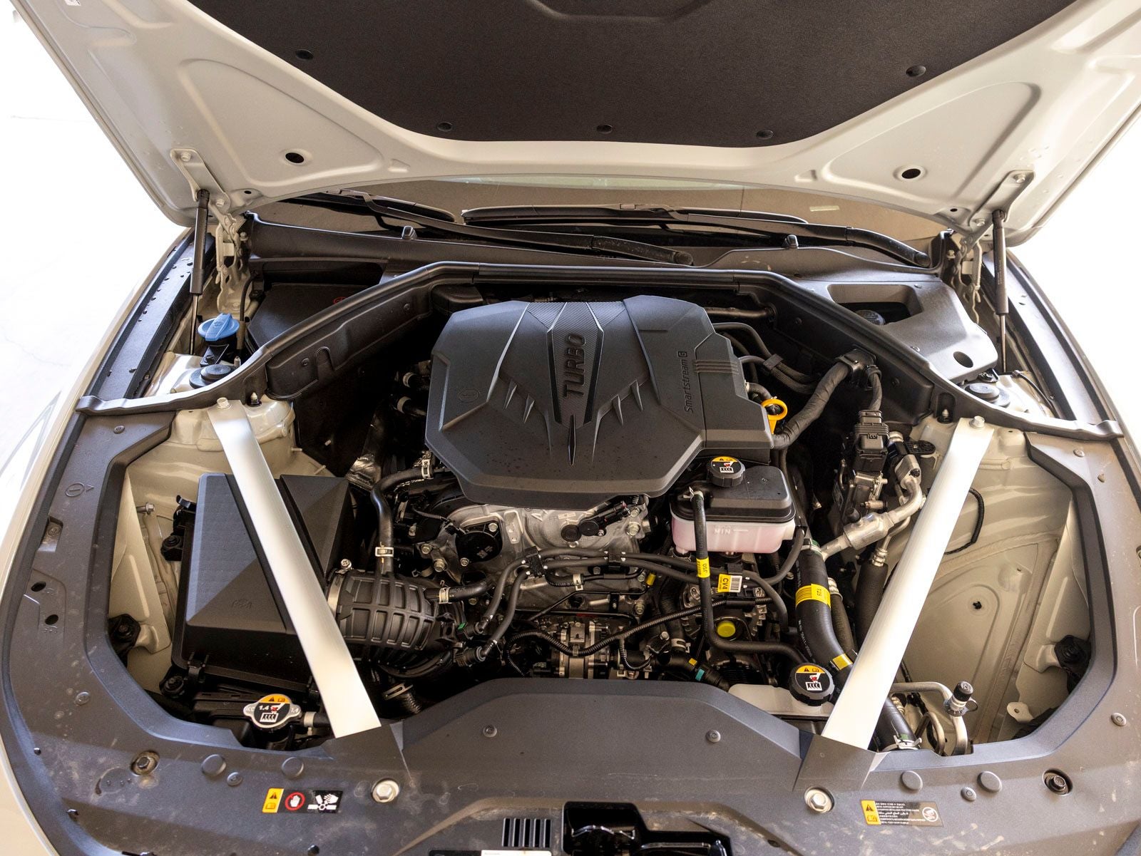 2026 Genesis G70 2.5T Prestige