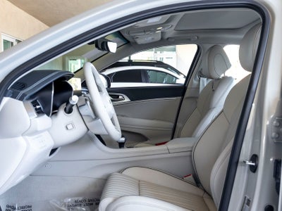 2026 Genesis G70 2.5T Prestige