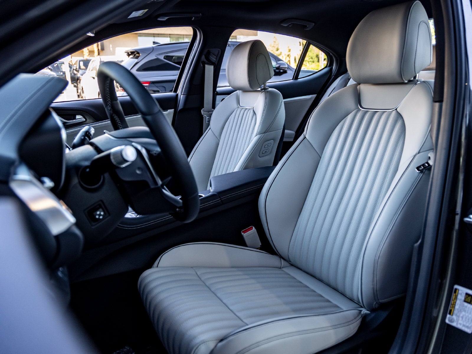 2027 Genesis G70 2.5T