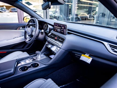 2027 Genesis G70 2.5T