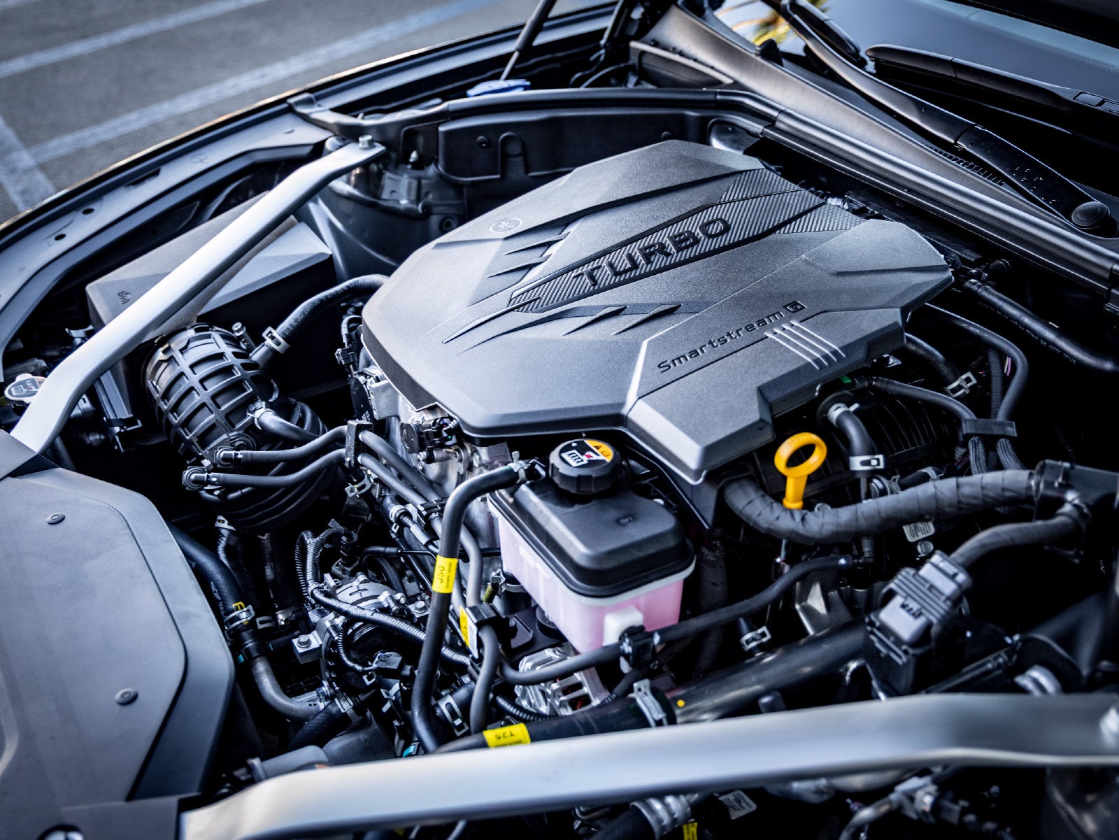 2027 Genesis G70 2.5T