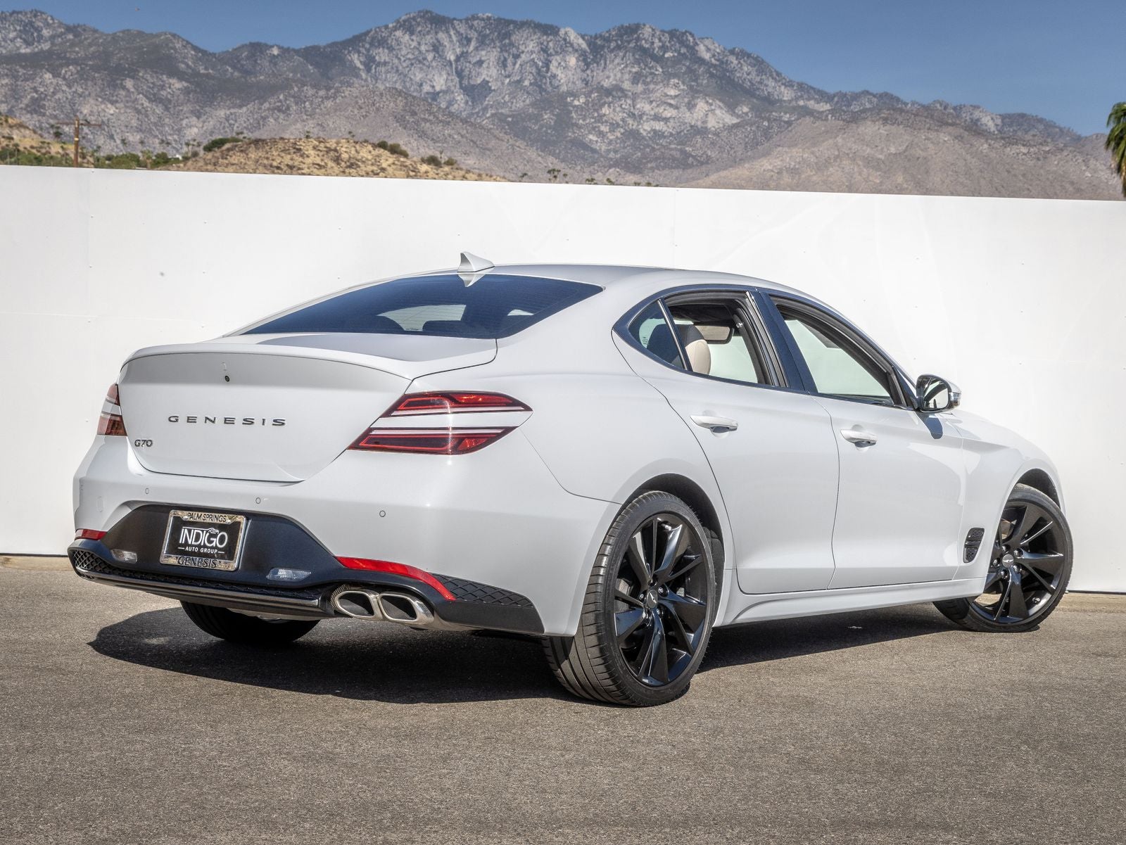 2023 Genesis G70 2.0T