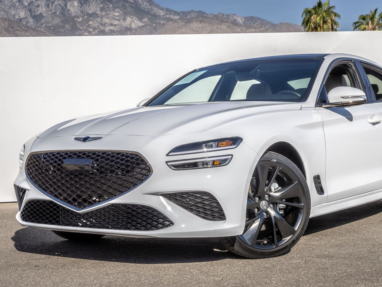 2023 Genesis G70 2.0T
