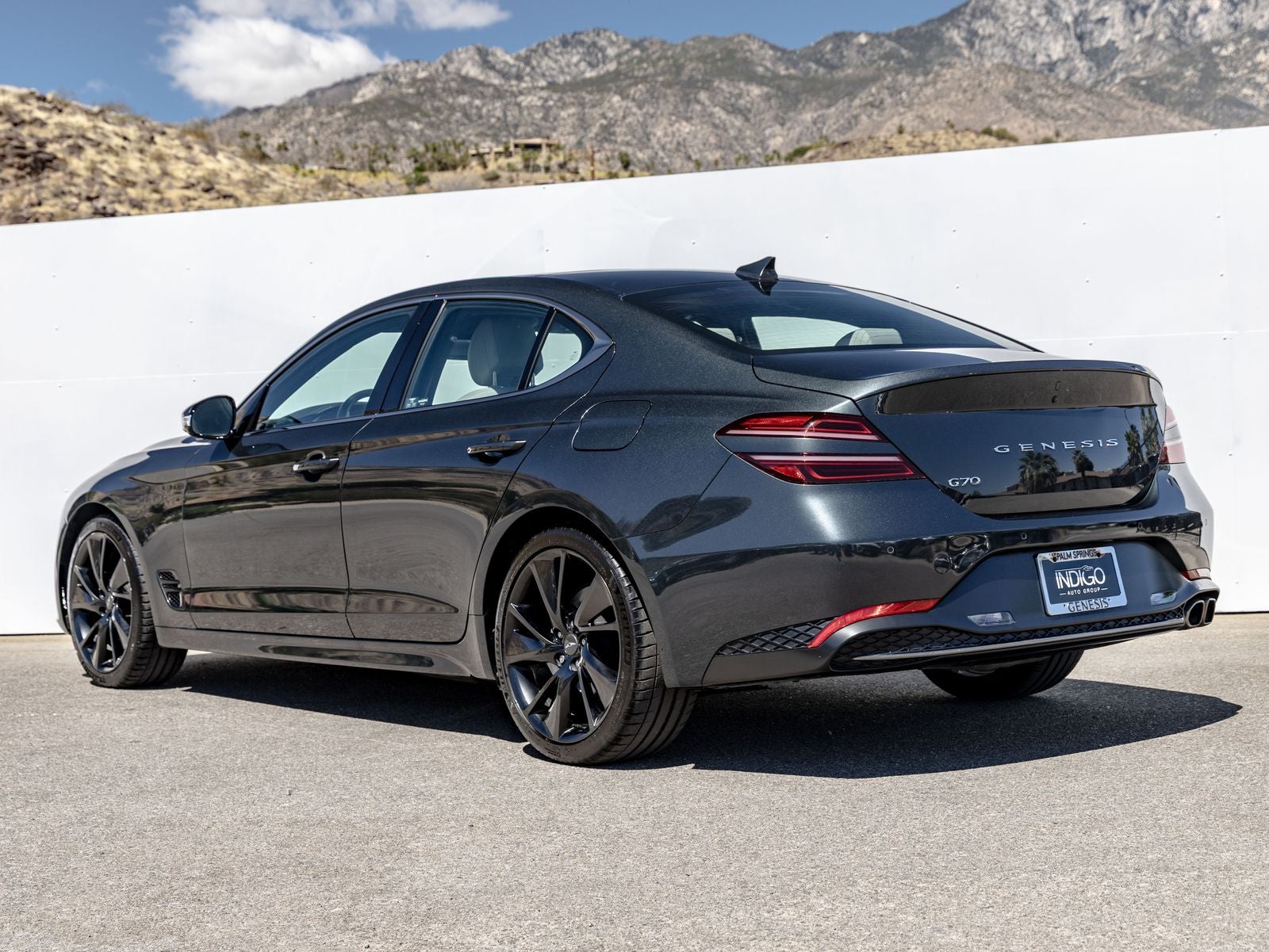 2023 Genesis G70 2.0T