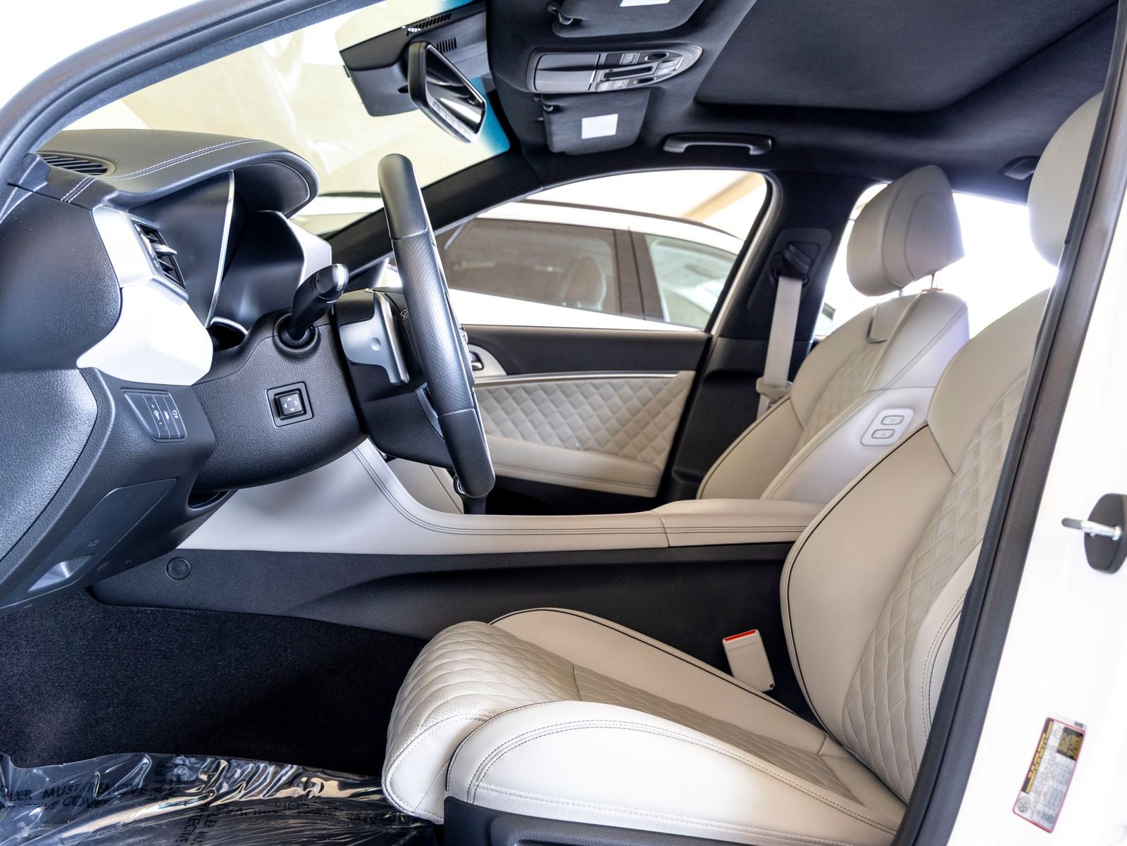 2023 Genesis G70 3.3T
