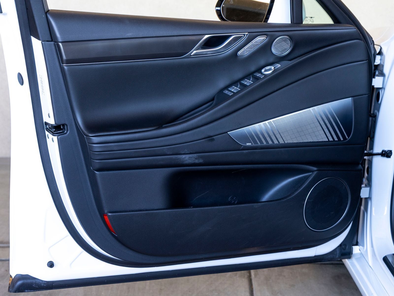 2023 Genesis G80 2.5T