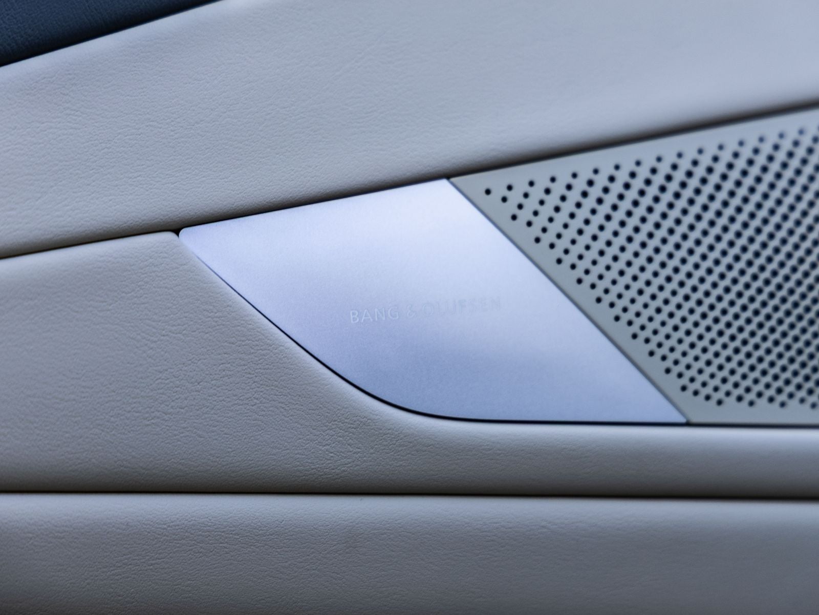 2026 Genesis G80 2.5T Sport Prestige