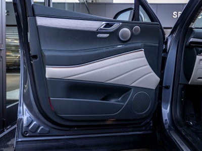 2027 Genesis GV80 2.5T Prestige
