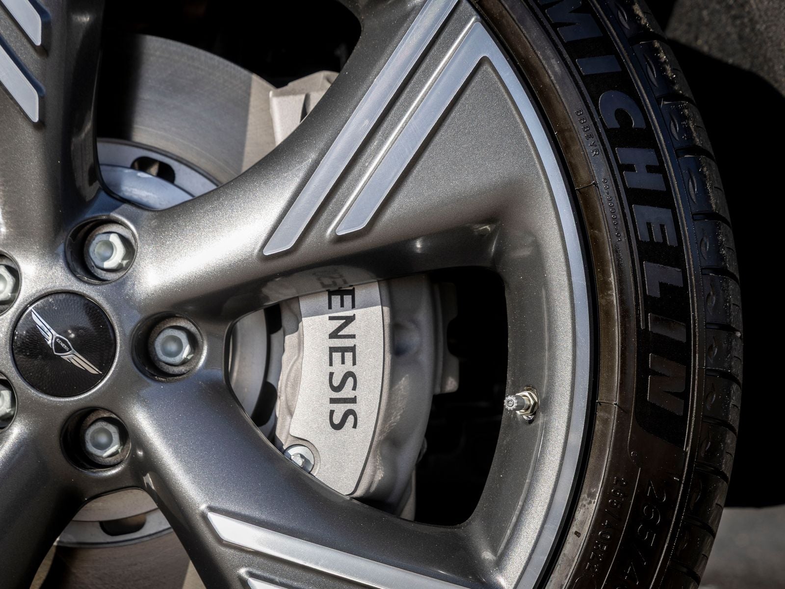2027 Genesis GV80 2.5T Prestige