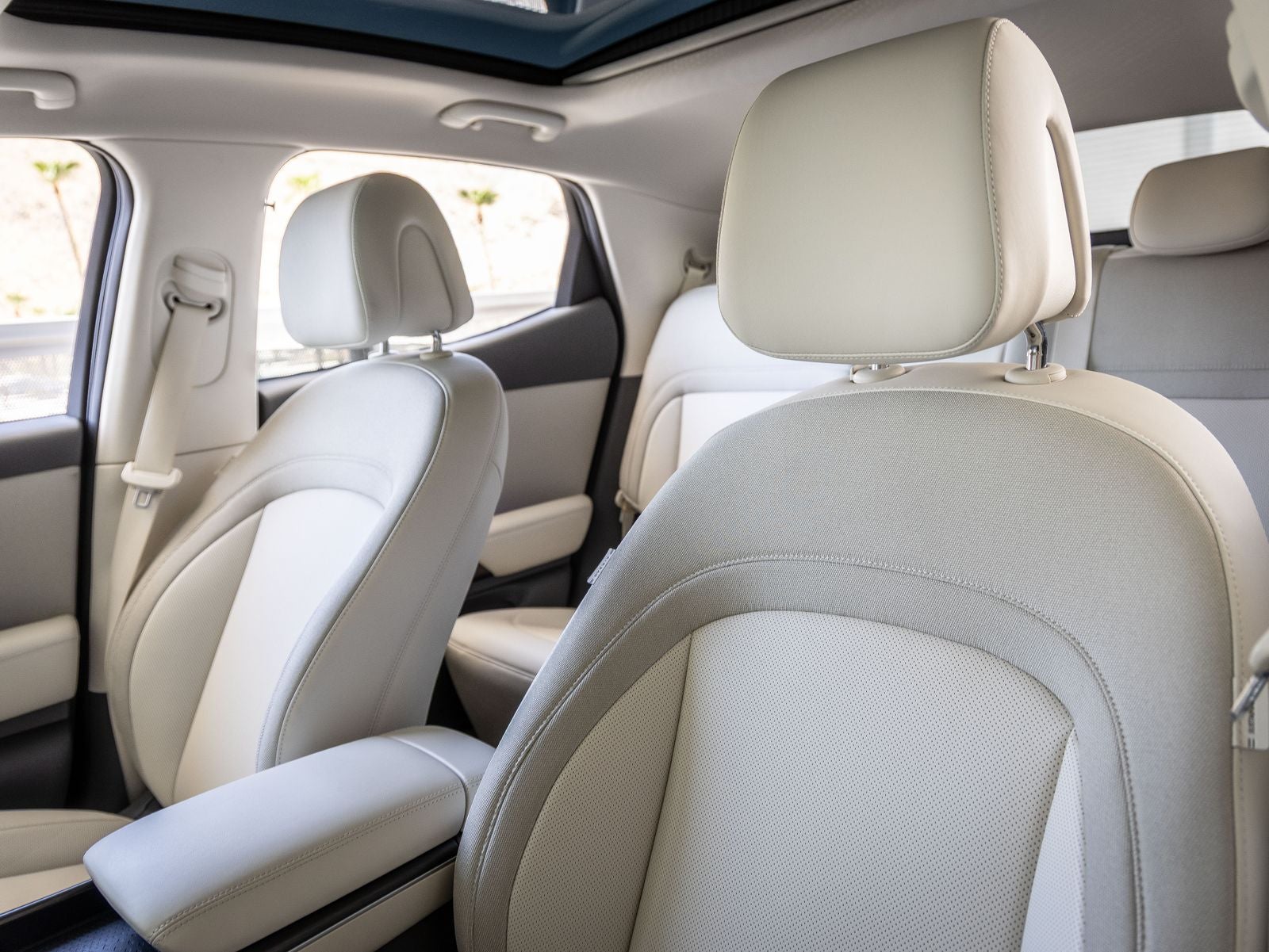 2026 Genesis GV60 Base