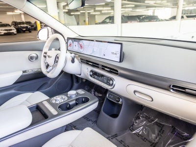 2026 Genesis GV60 Base