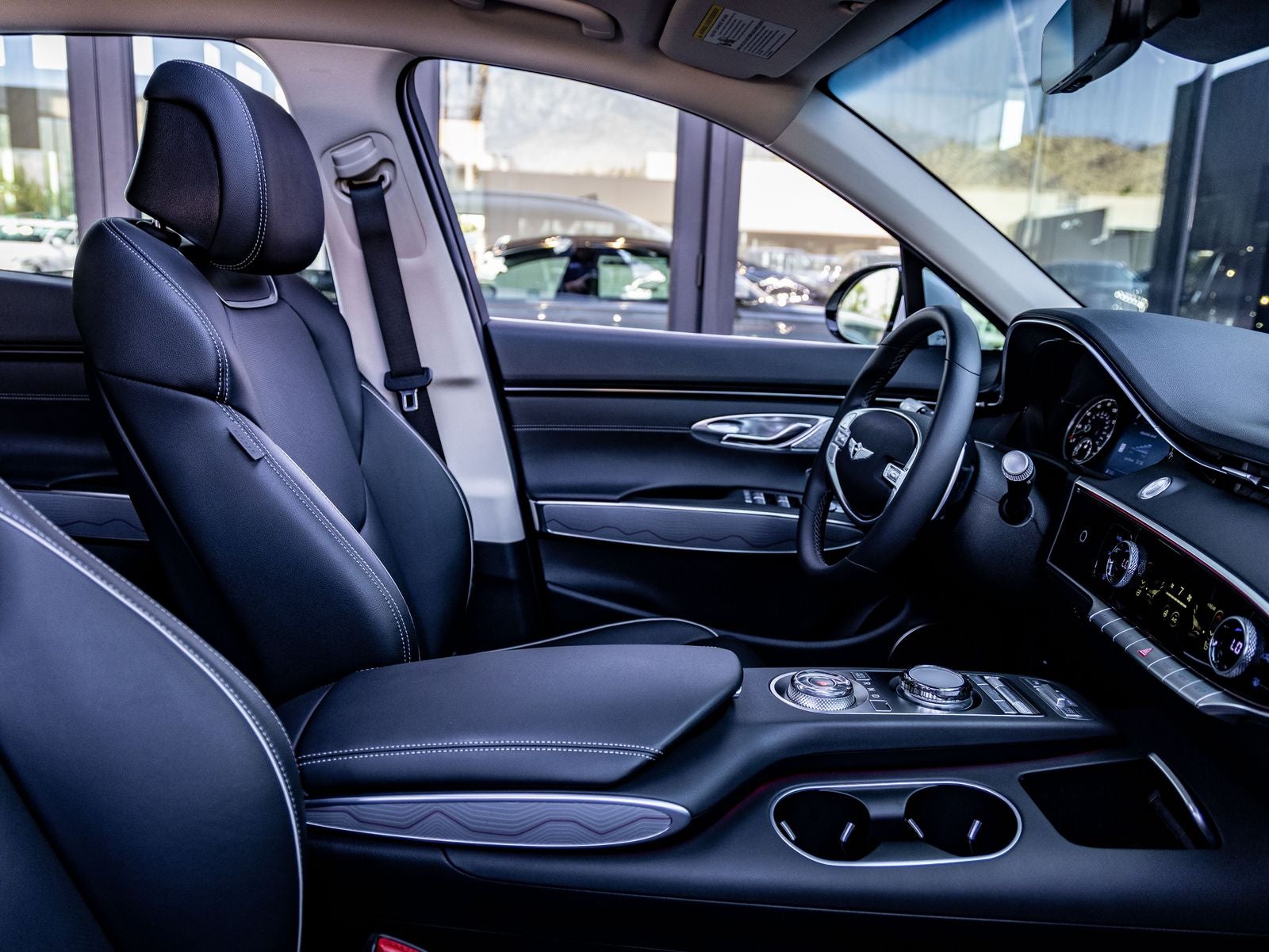 2025 Genesis GV70 2.5T
