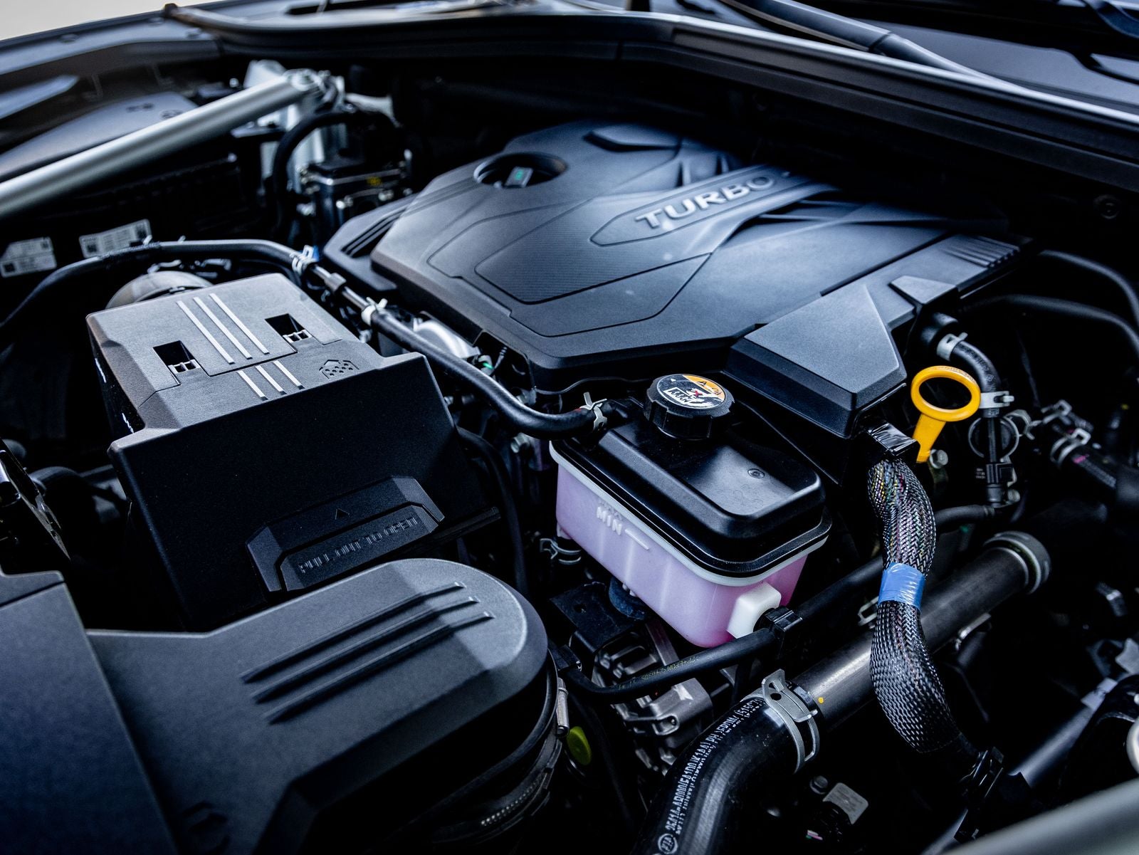 2025 Genesis GV70 2.5T